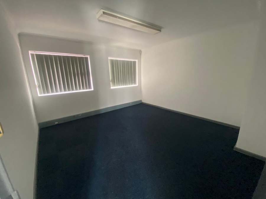 Commercial Property for Sale in Airport Industria Western Cape